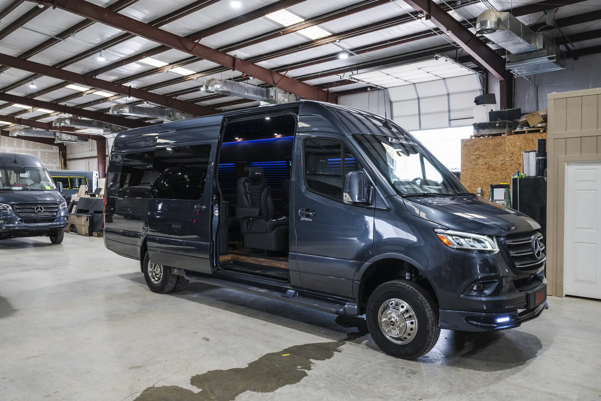Legend Limo view 2